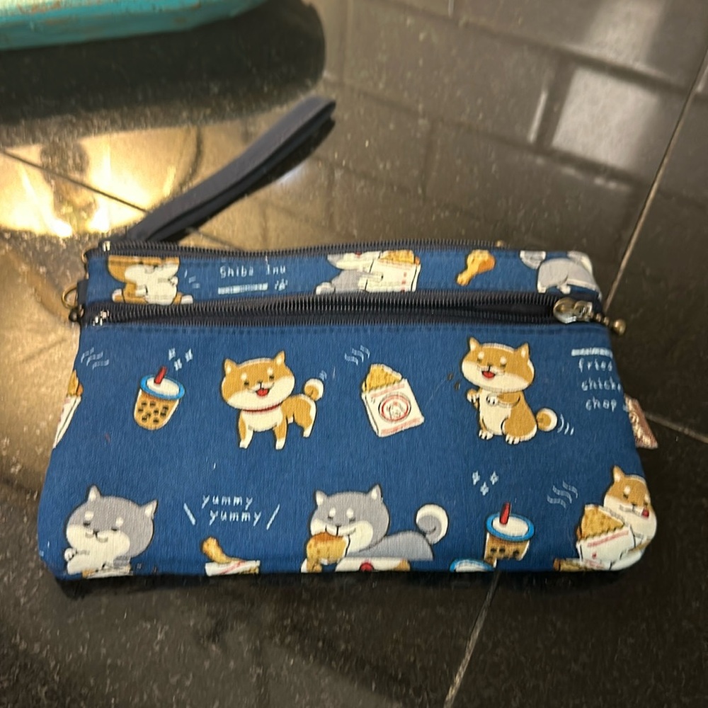 Japanese type wristlet.